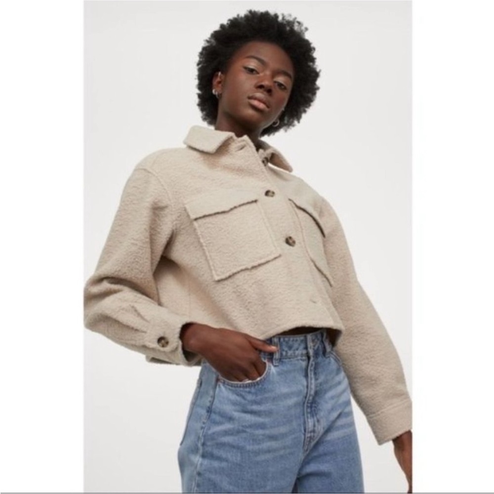 H&M Crop Shirt Jacket shacket in taupe Beige size medium - Picture 3 of 9